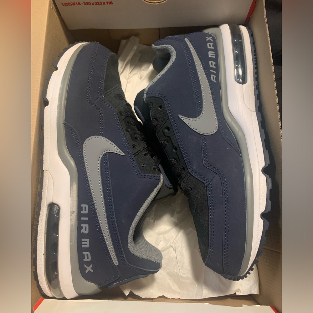 Nike air max